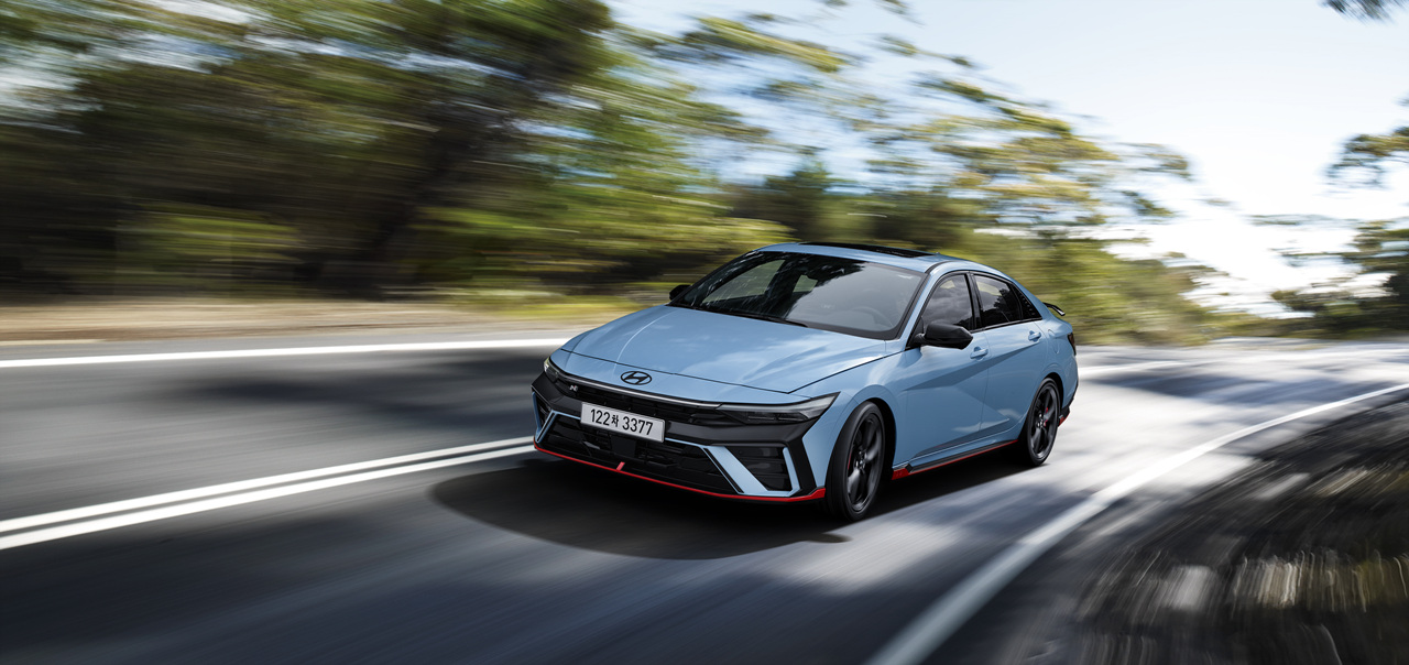 아반떼 N 이미지