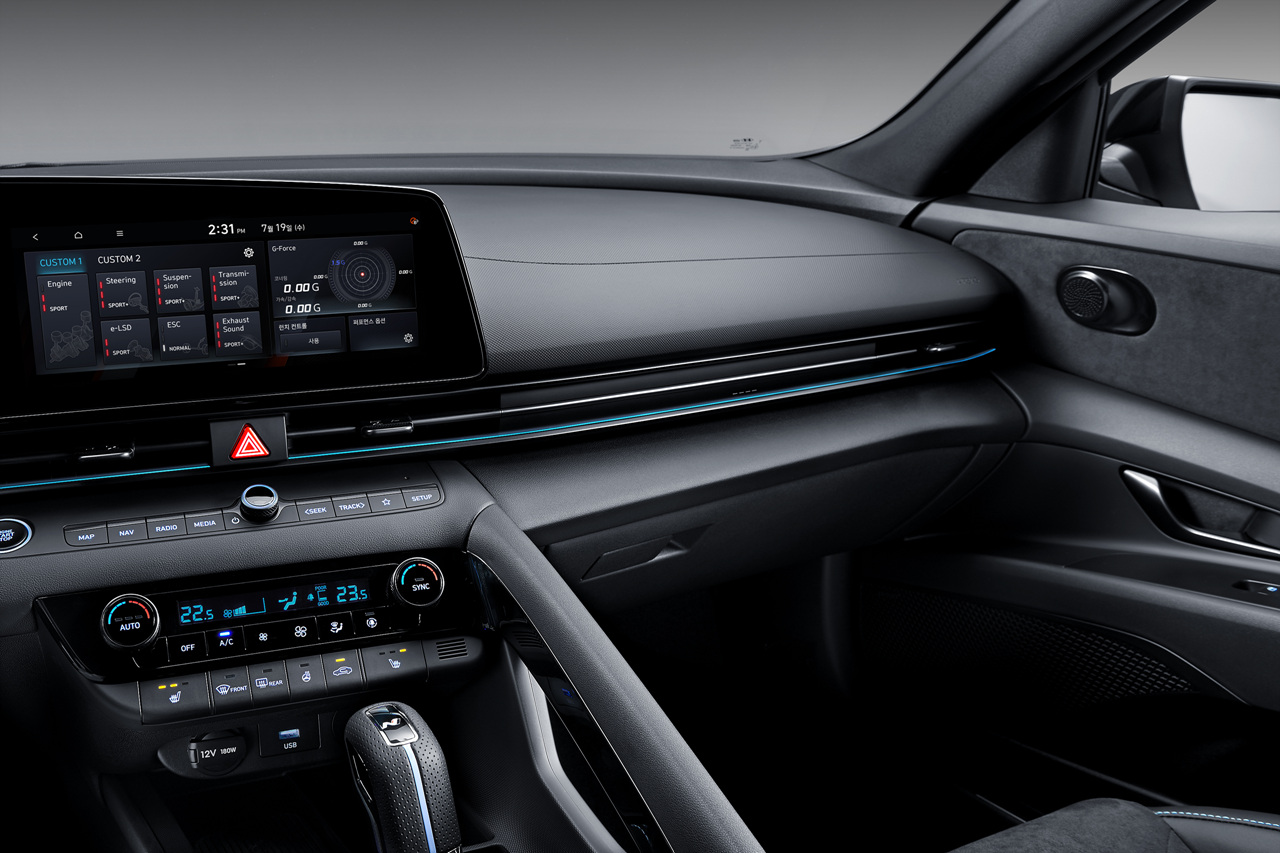 아반떼 N 이미지