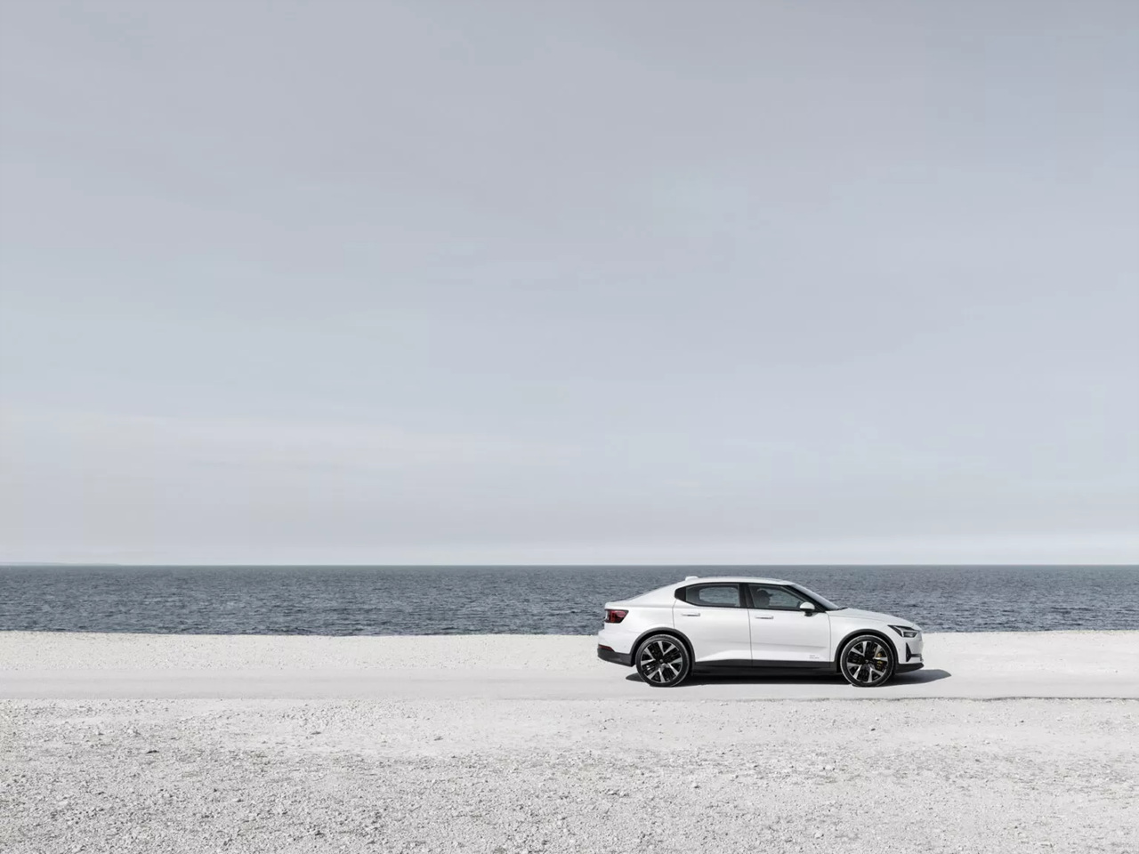 폴스타 2 이미지