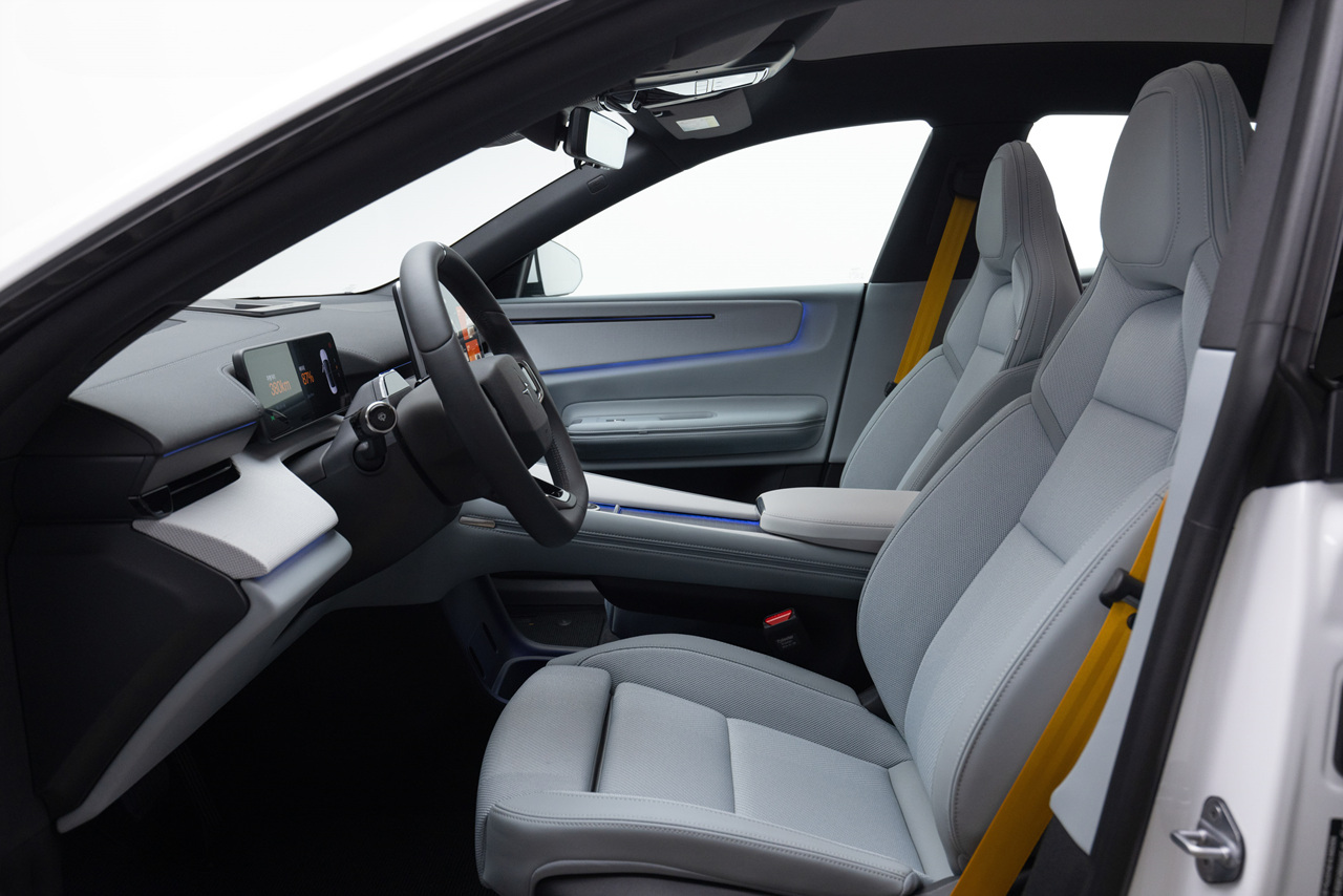 폴스타 4 이미지