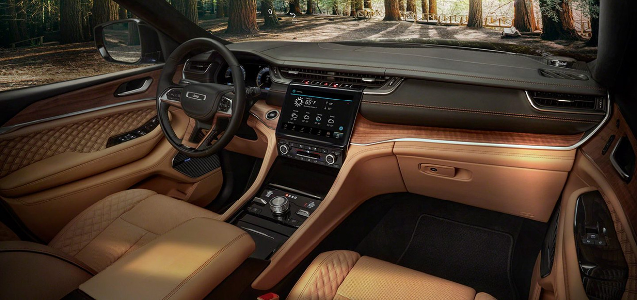 그랜드 체로키 이미지