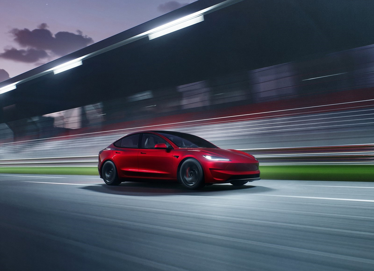 모델 3 이미지