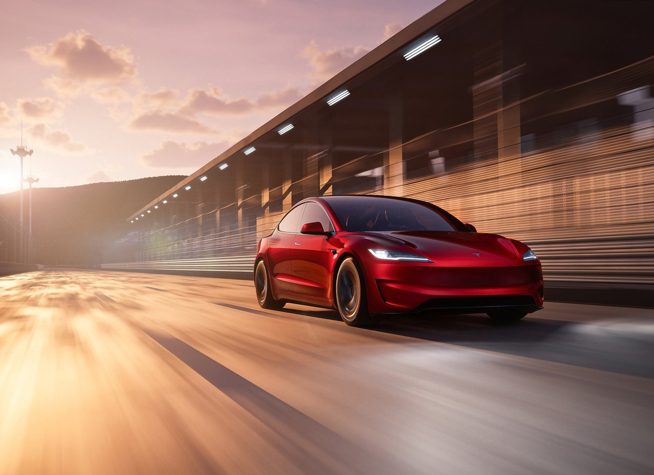 모델 3 이미지