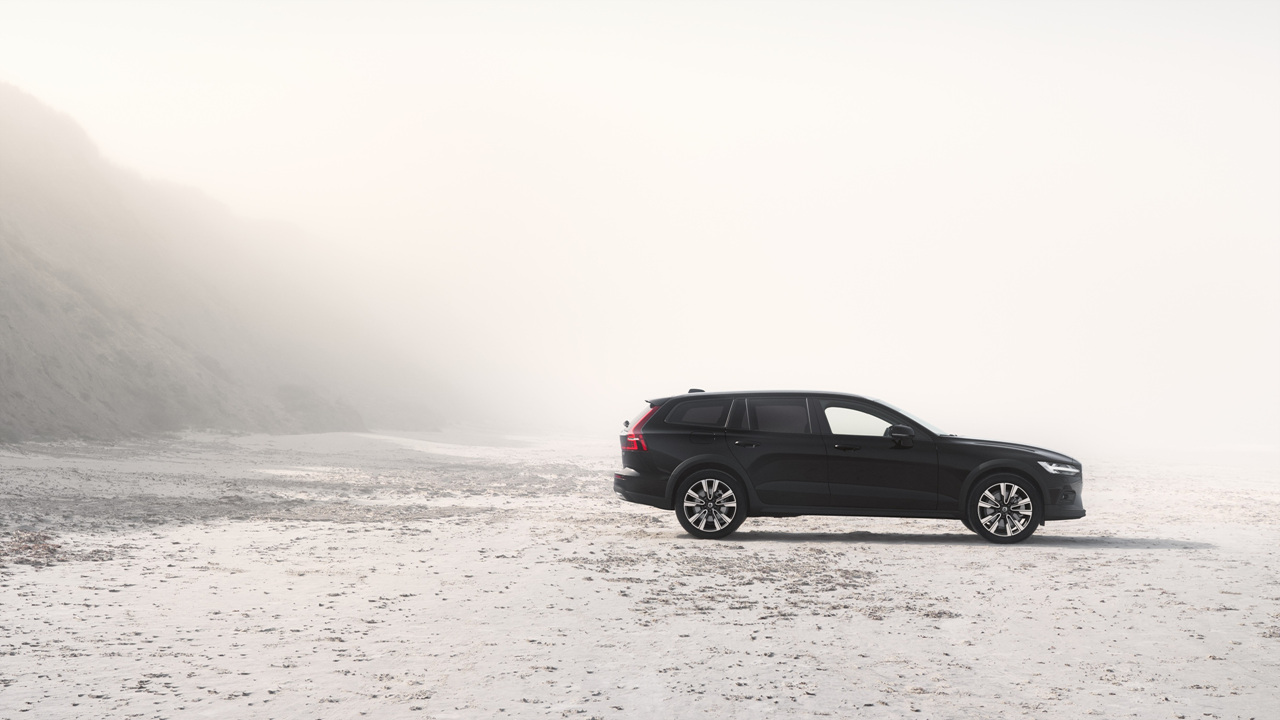 V60 Cross Country 이미지