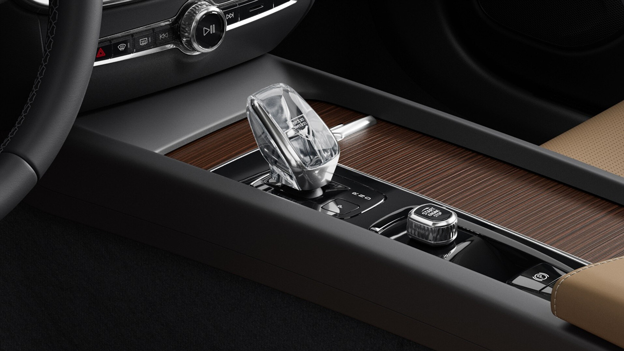 V60 Cross Country 이미지