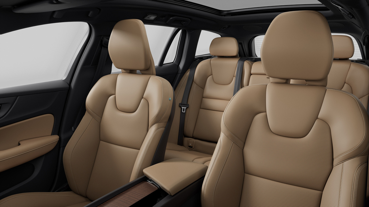 V60 Cross Country 이미지