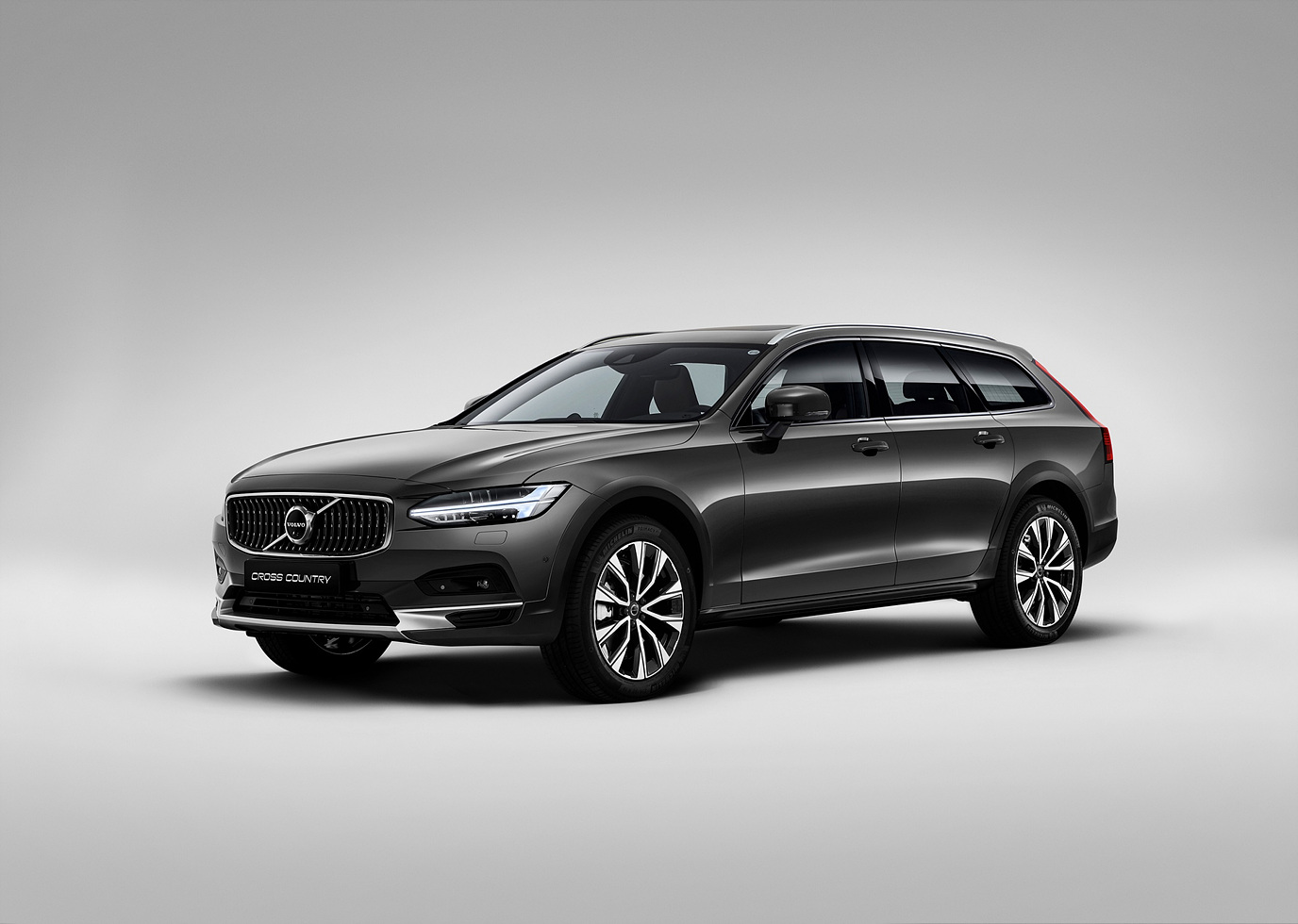 V90 Cross Country