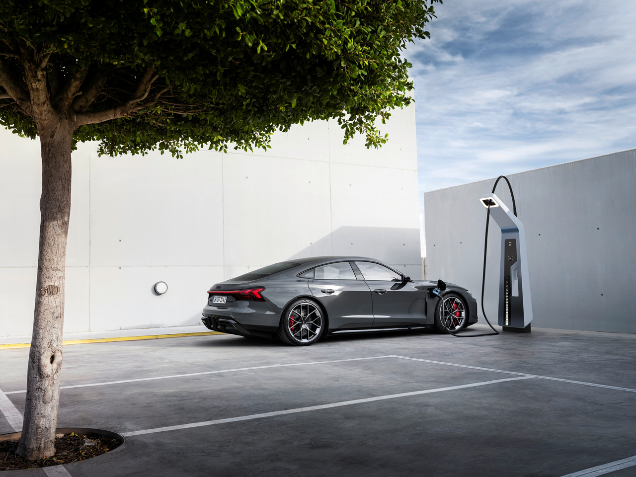 RS e-tron GT 이미지