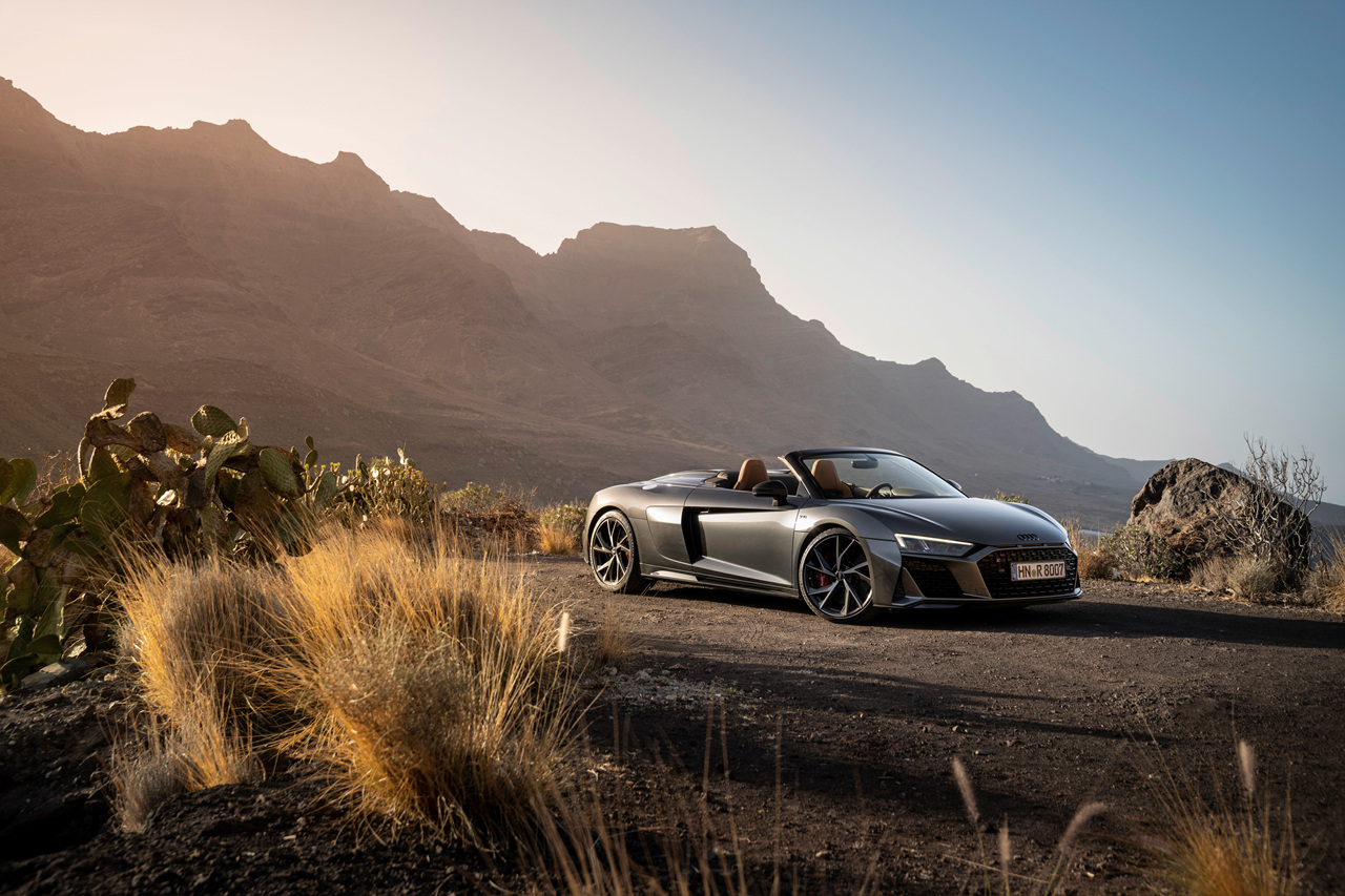 R8 스파이더 이미지