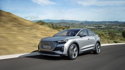 Q4 스포트백 e-트론