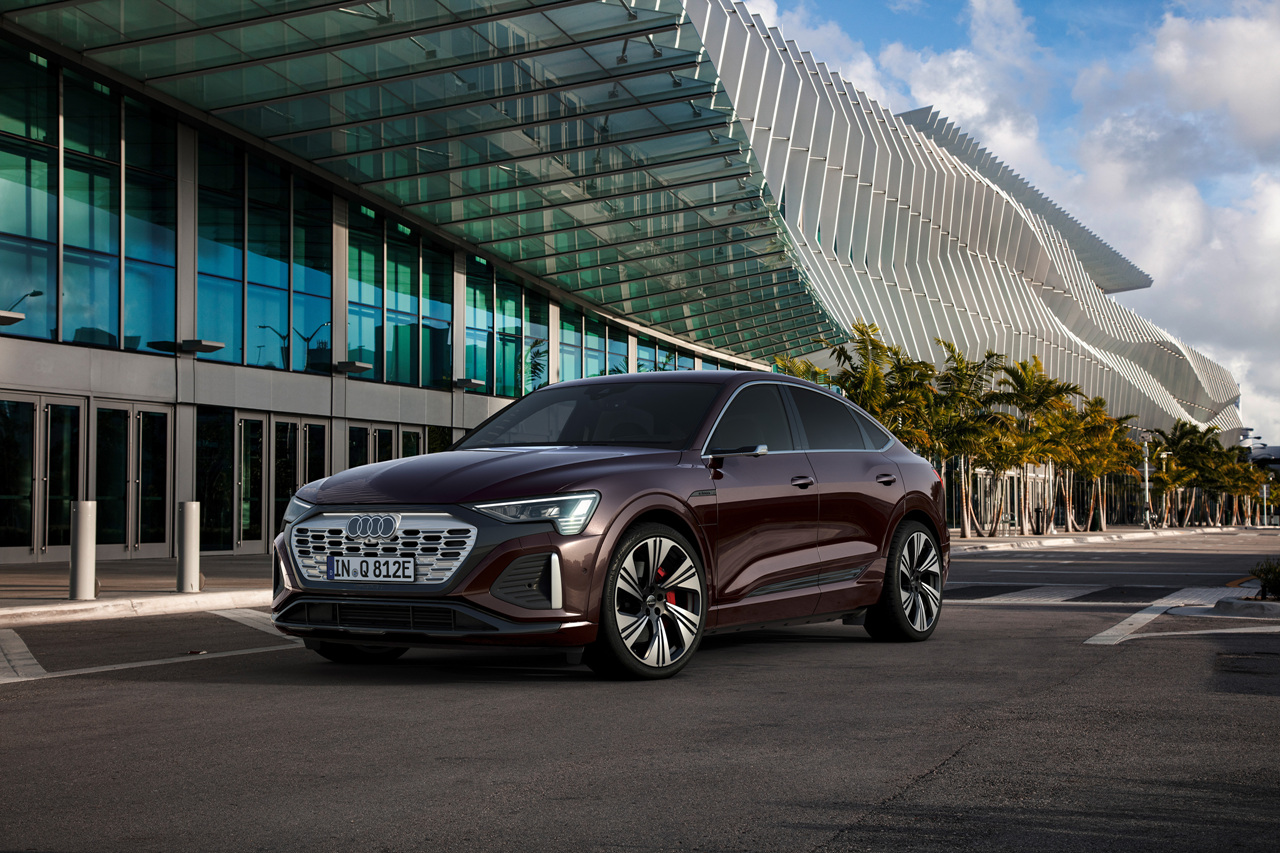 Q8 스포트백 e-트론 이미지