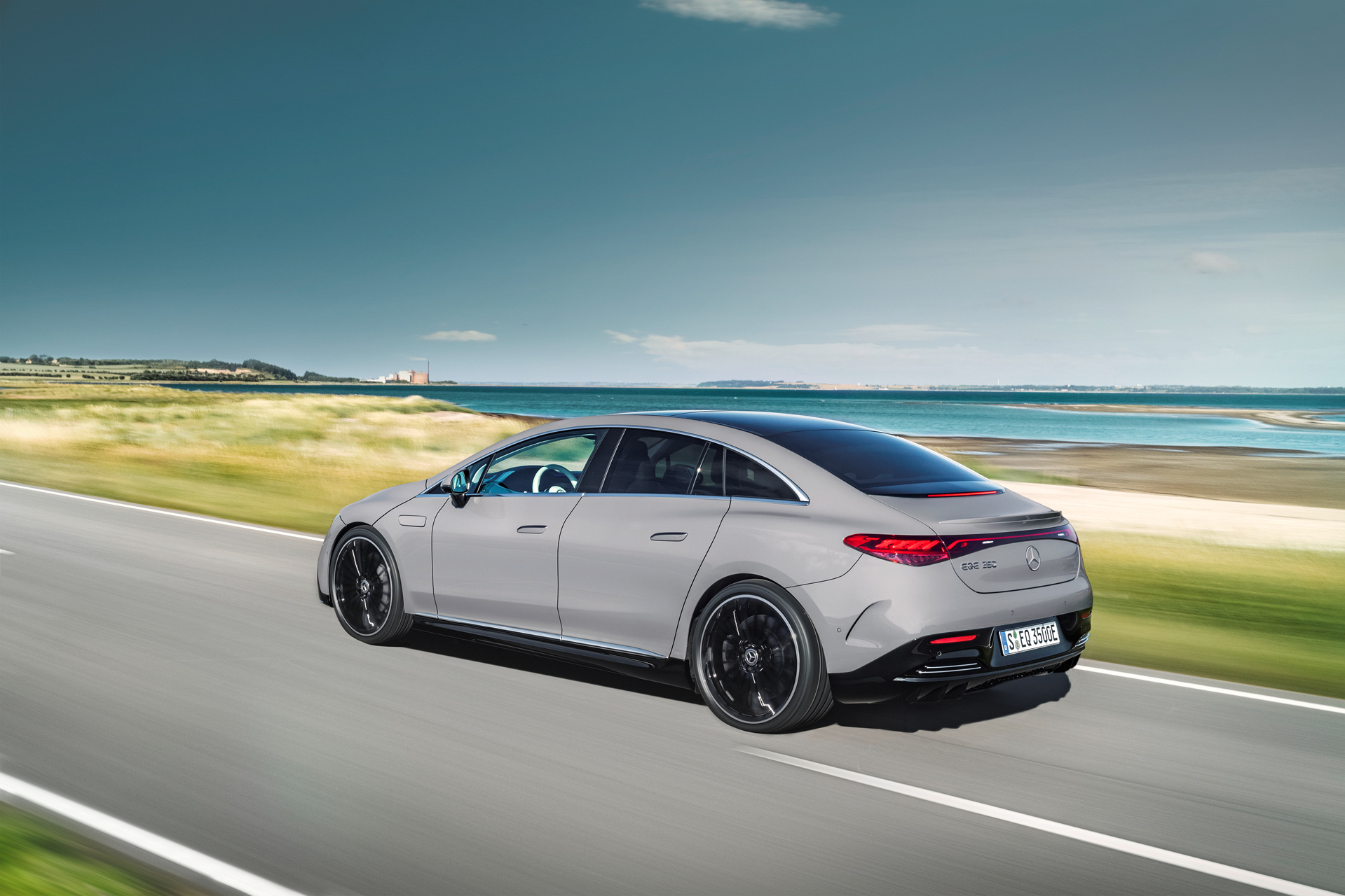 EQE350 4MATIC 이미지