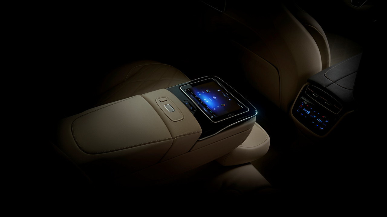 EQS SUV EQS450 4MATIC 이미지