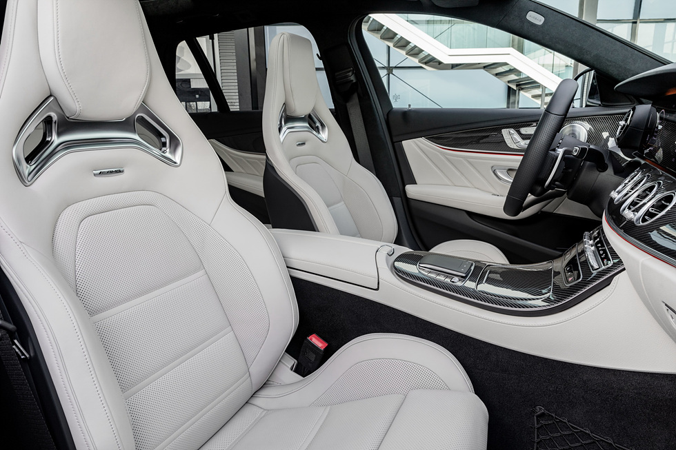 AMG E53 하이브리드 이미지