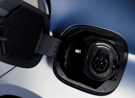 AMG S63 E 퍼포먼스 이미지