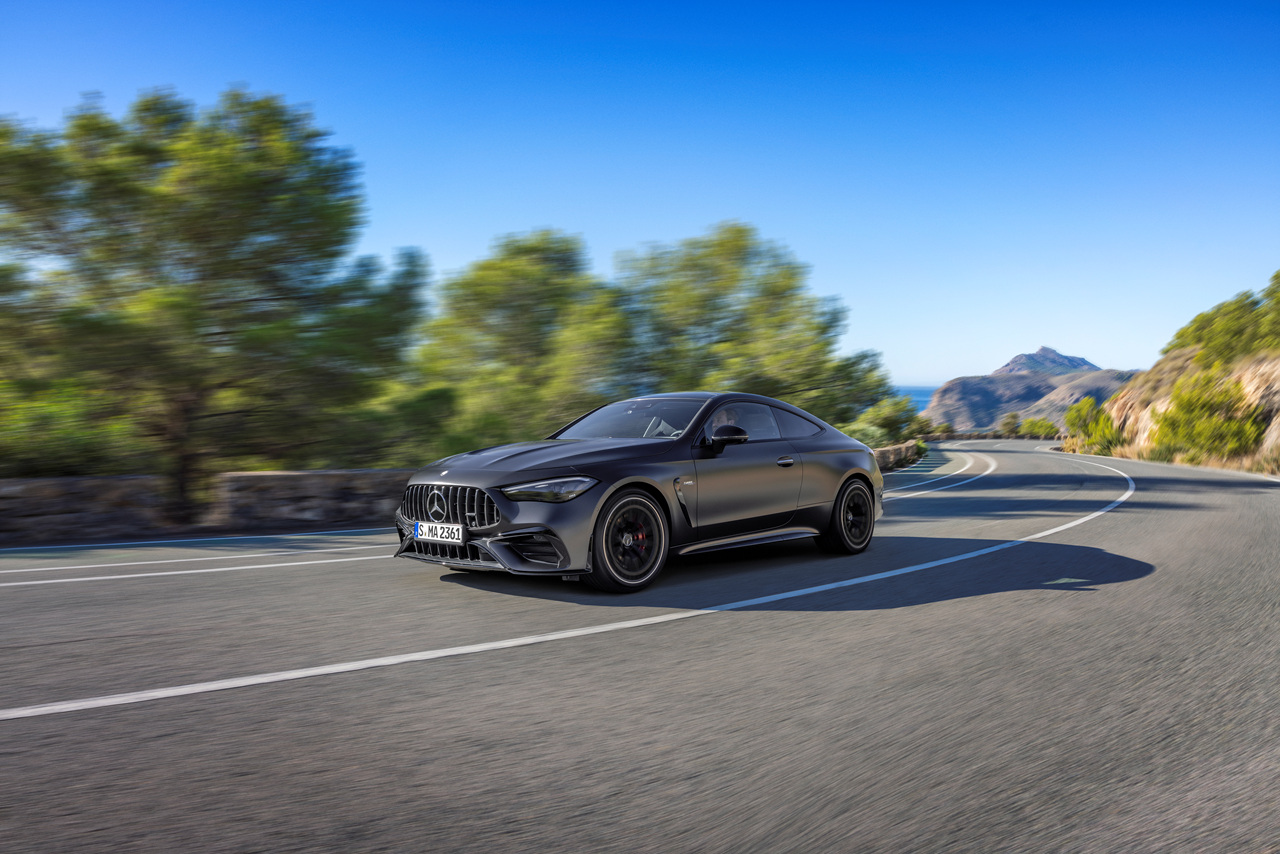 AMG CLE53 쿠페 이미지