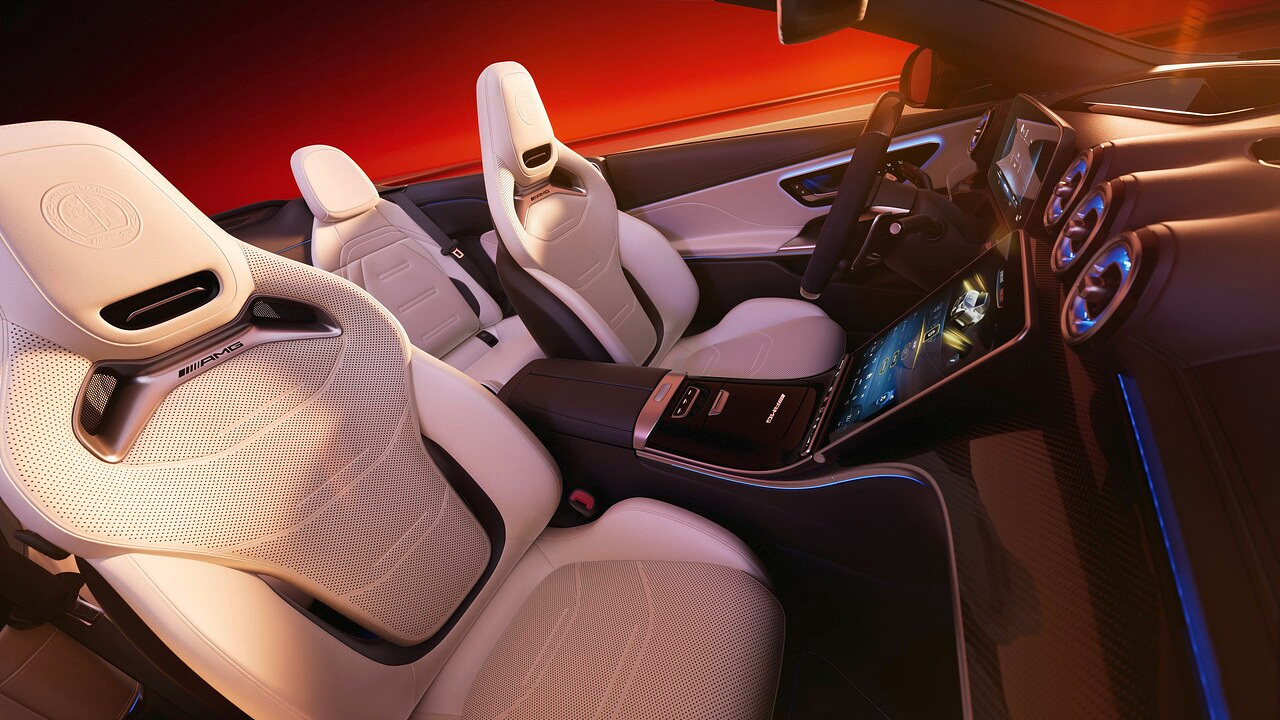 AMG CLE53 카브리올레 이미지