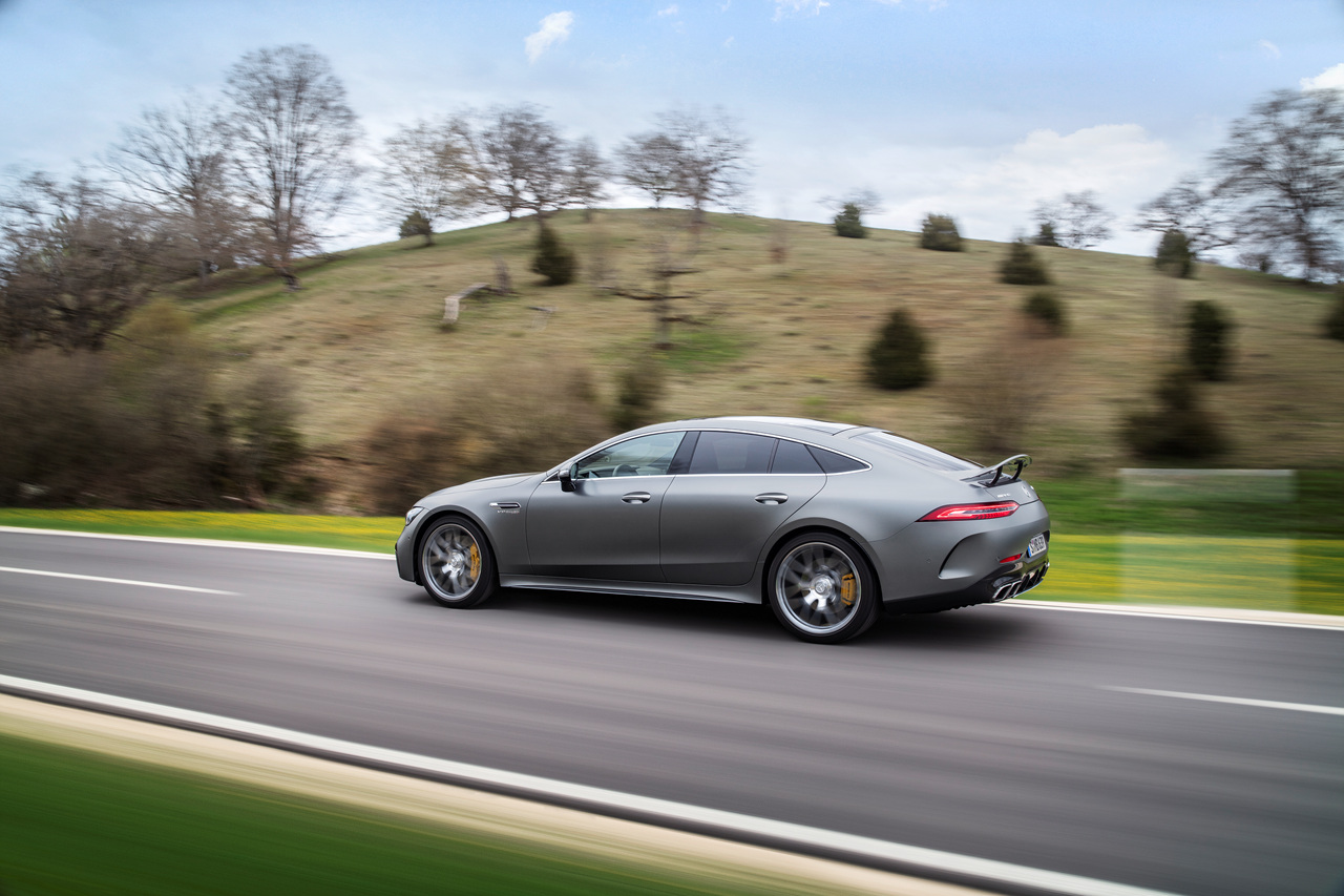 AMG GT43 4도어 이미지