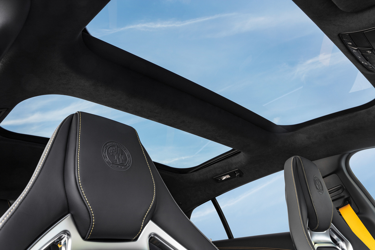 AMG GT43 4도어 이미지