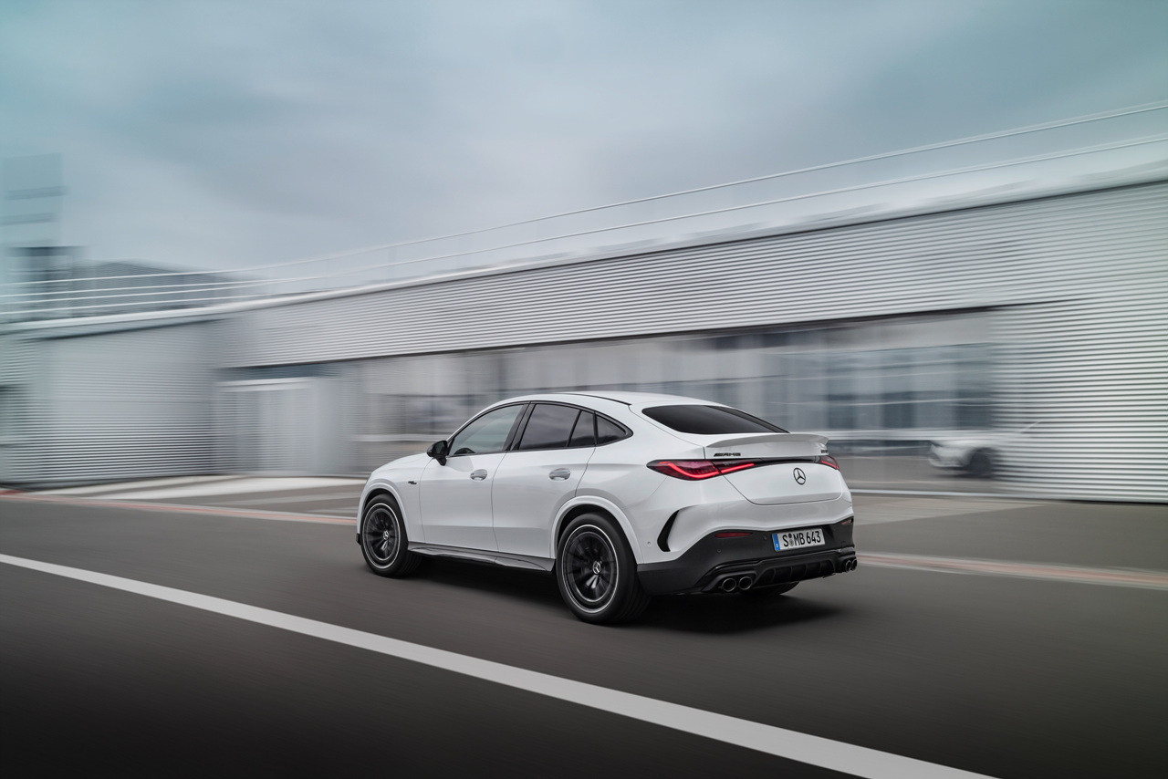 AMG GLC43 쿠페 이미지