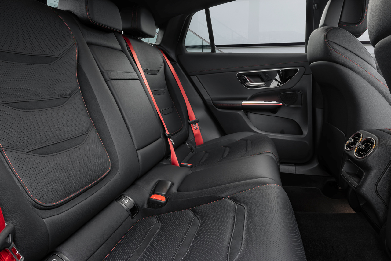 AMG GLC43 쿠페 이미지