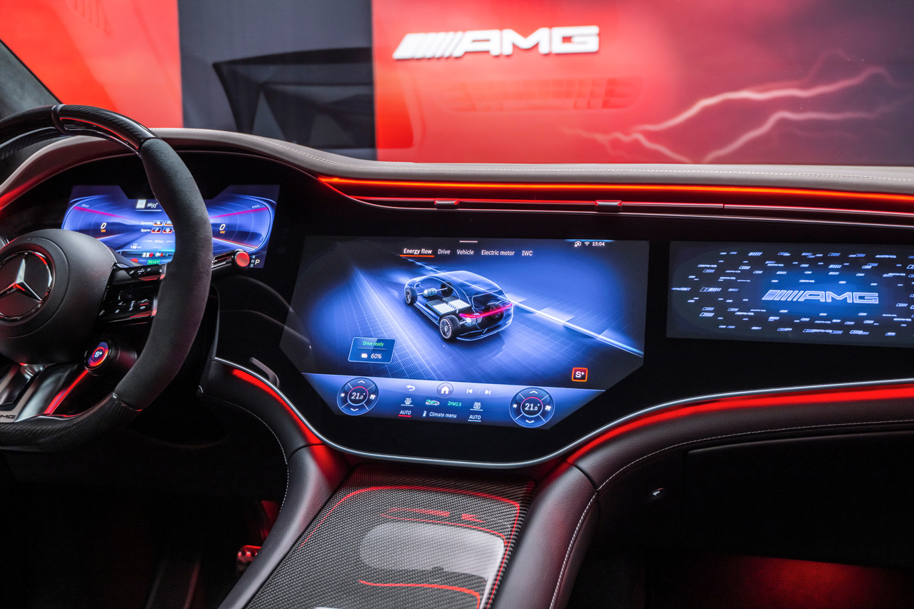 AMG EQE53 SUV 이미지