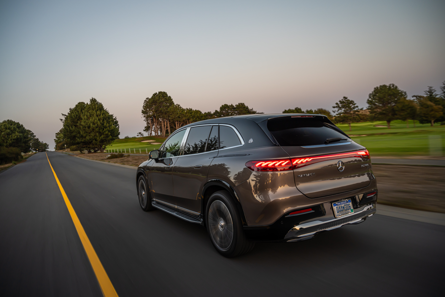 마이바흐 EQS680 SUV 이미지