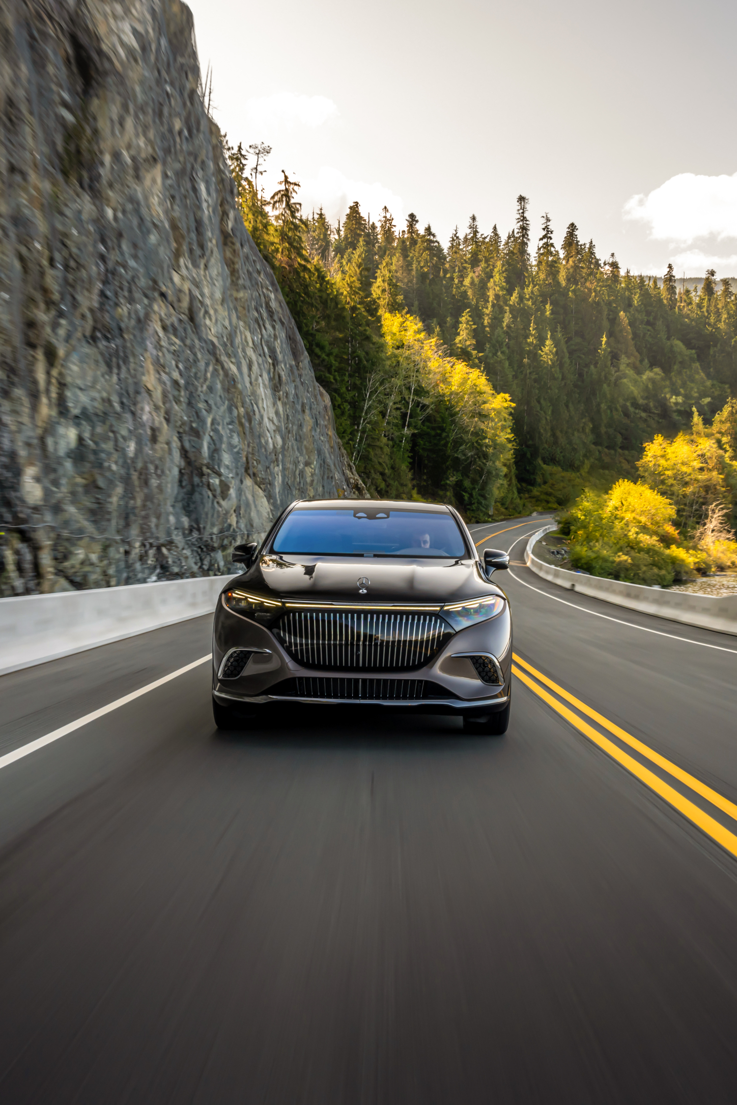 마이바흐 EQS680 SUV 이미지