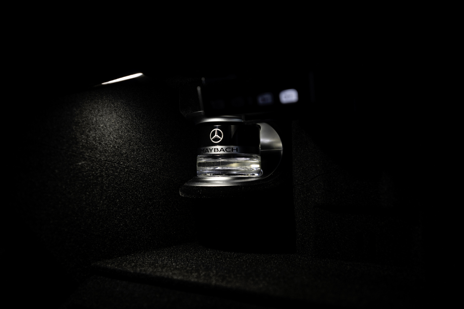 마이바흐 EQS680 SUV 이미지