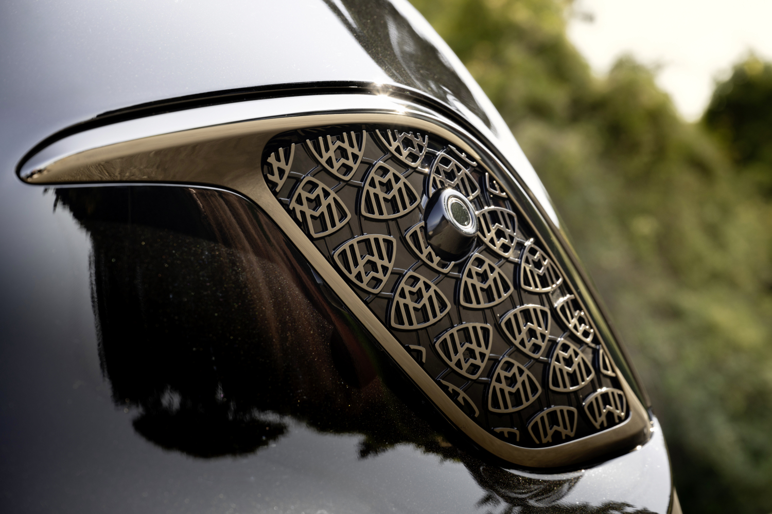 마이바흐 EQS680 SUV 이미지