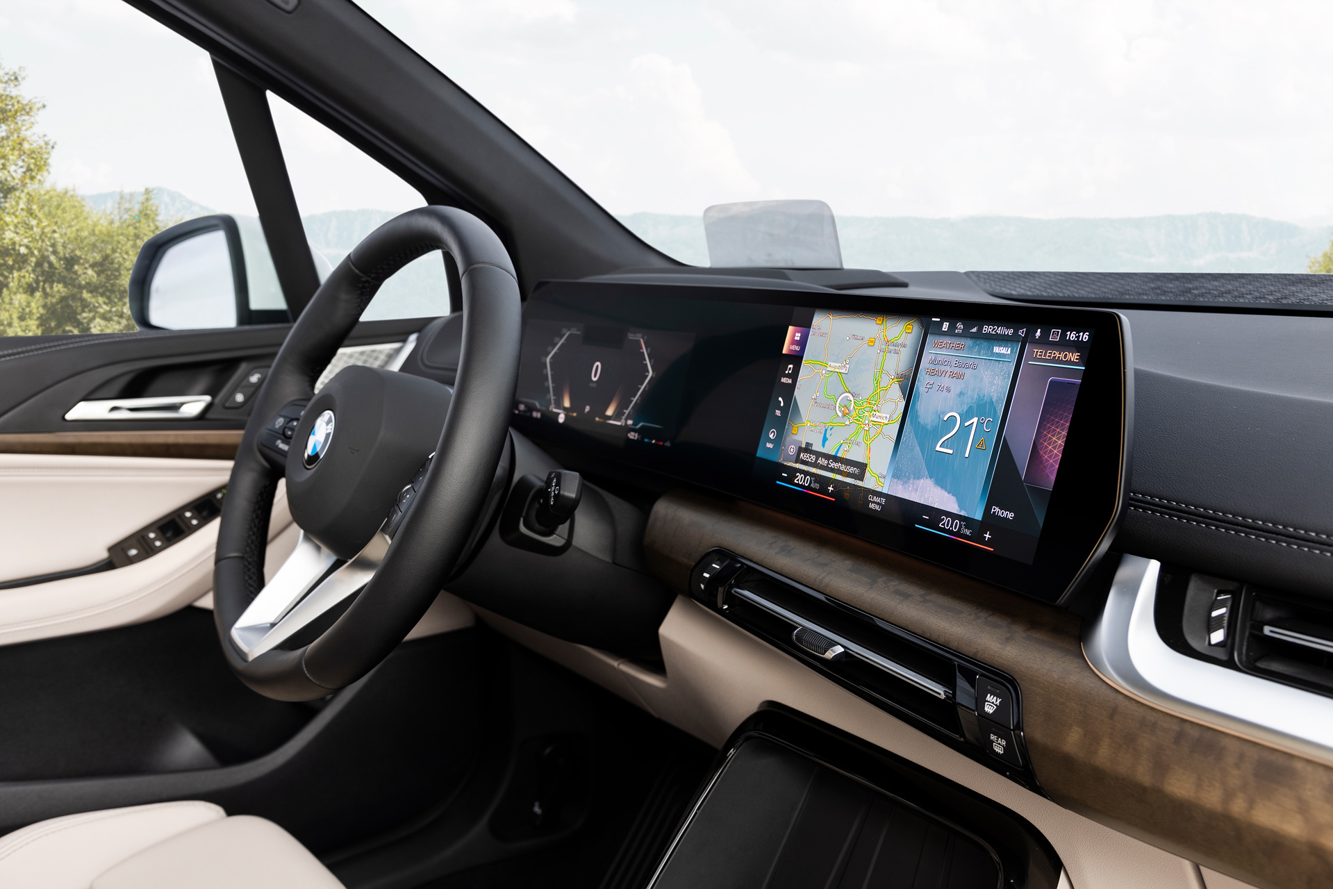 2시리즈 액티브 투어러 218d 이미지