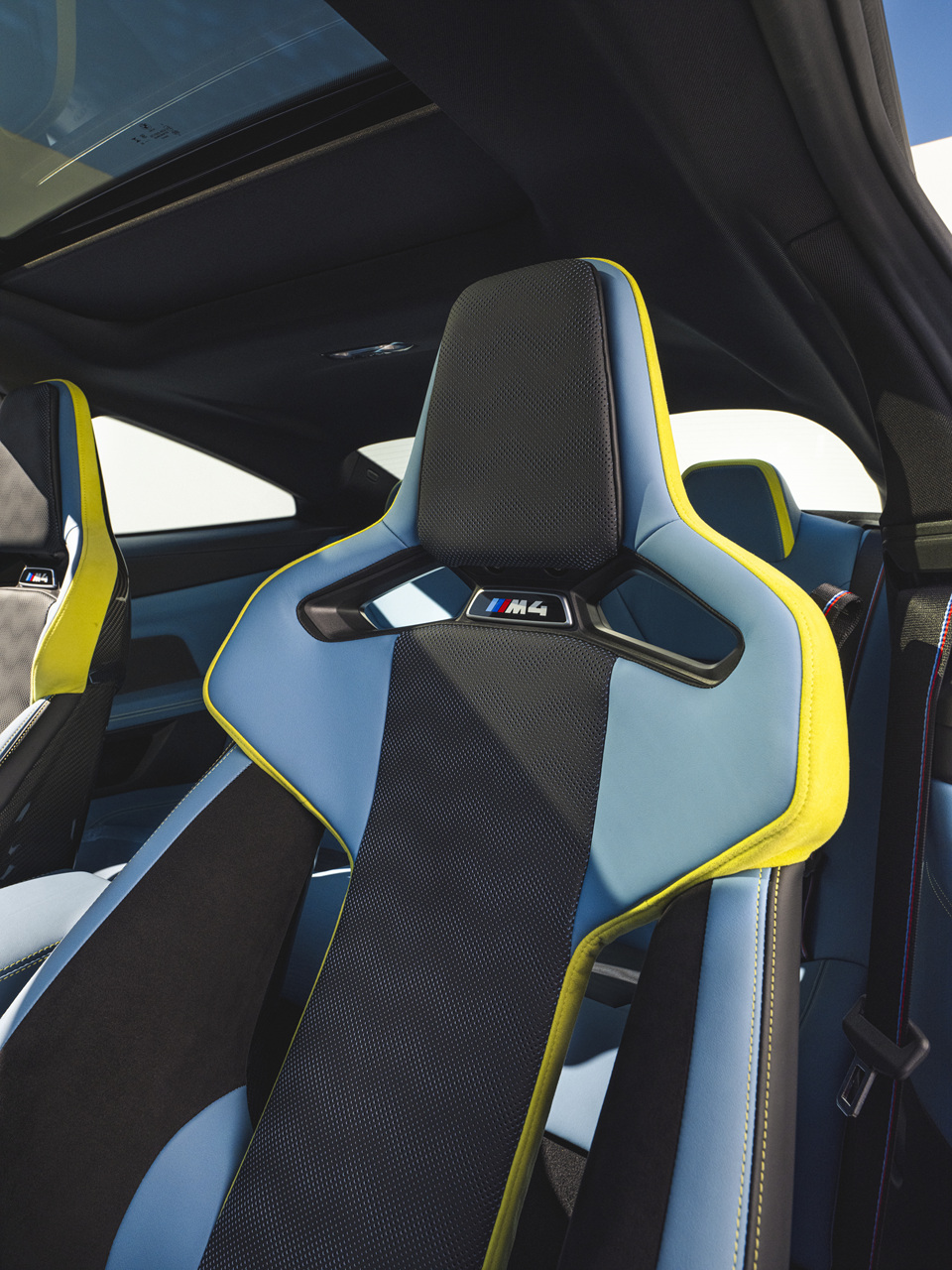 M4 xDrive 이미지