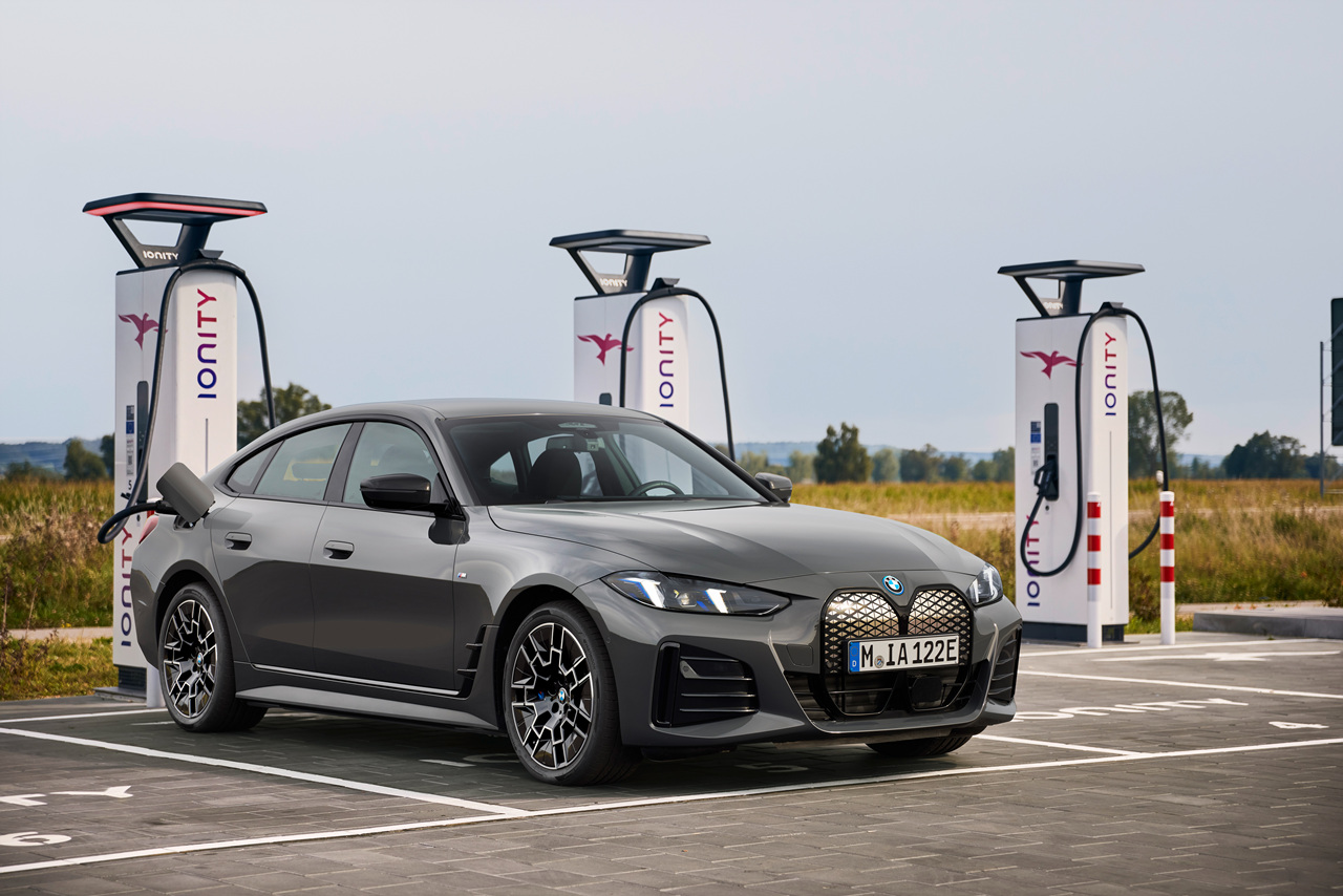 i4 eDrive40 그란쿠페 이미지