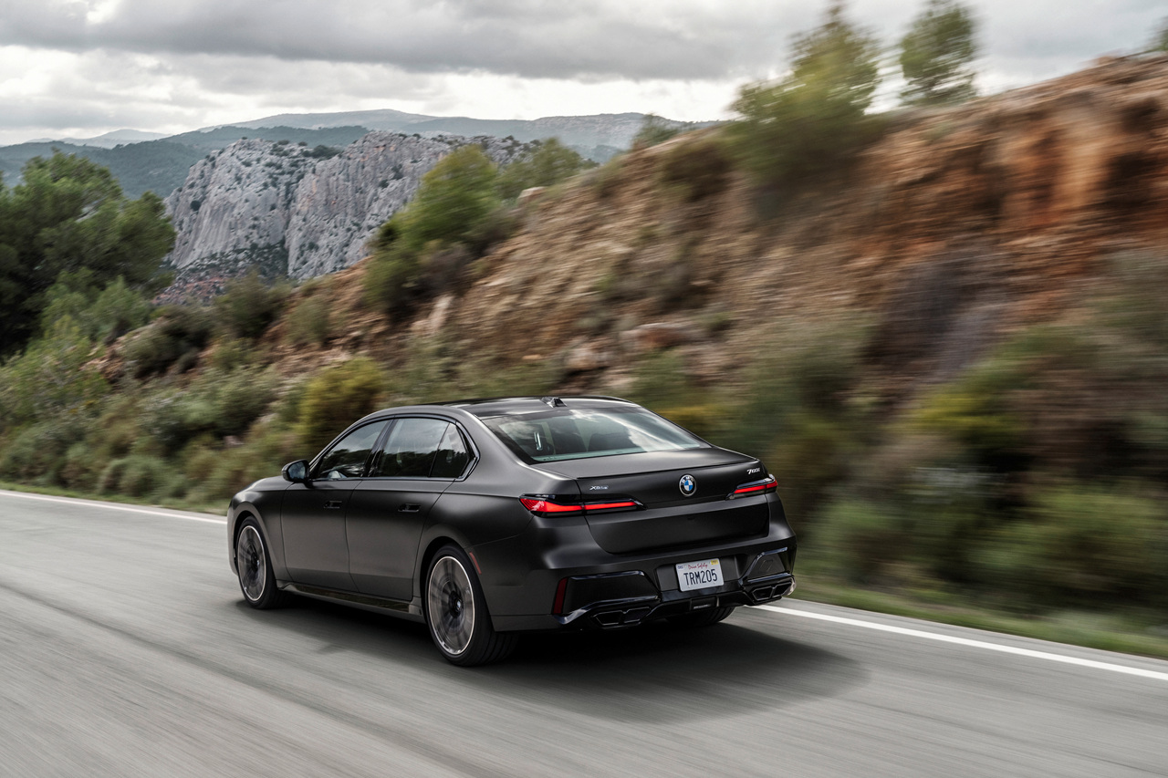 7시리즈 740d xDrive 이미지