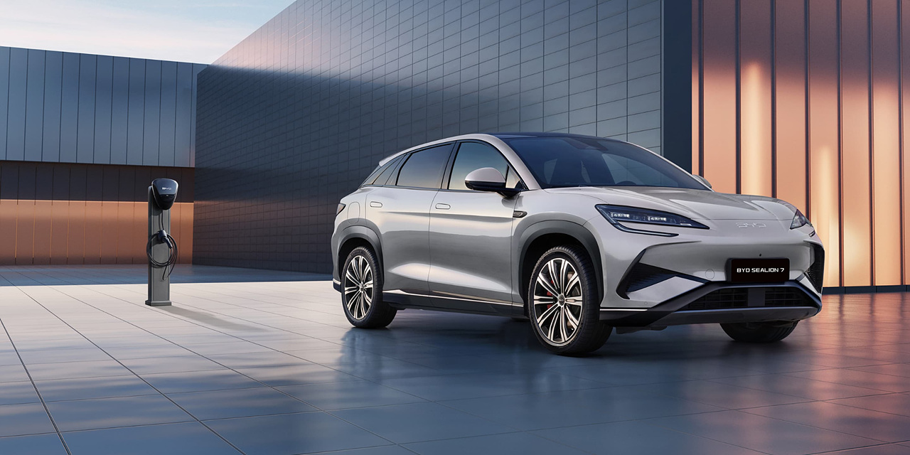 BYD 씨라이언 7 이미지