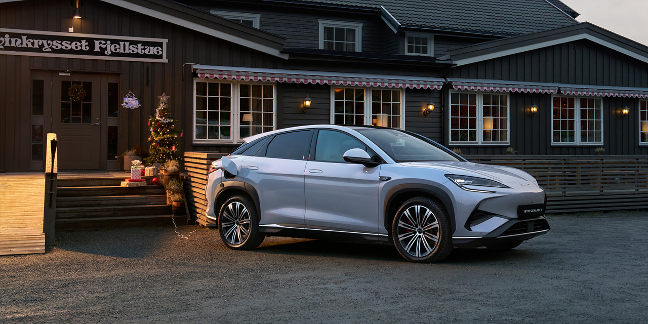 BYD 씨라이언 7 이미지