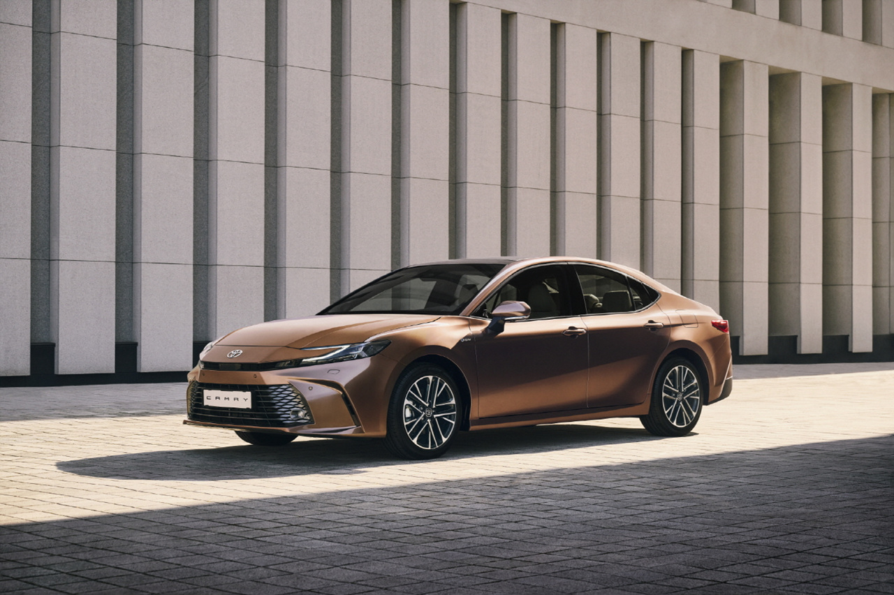 캠리 하이브리드 이미지