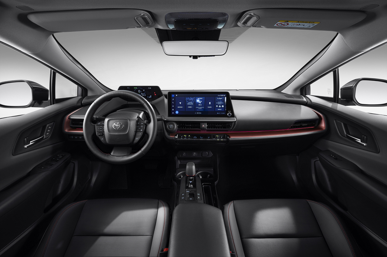 프리우스 플러그인 하이브리드 이미지