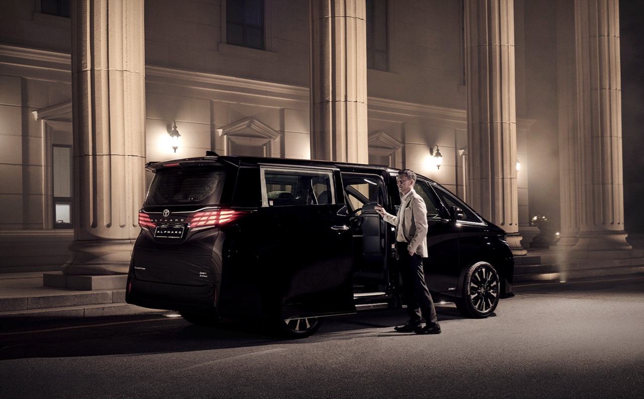 알파드 하이브리드 이미지