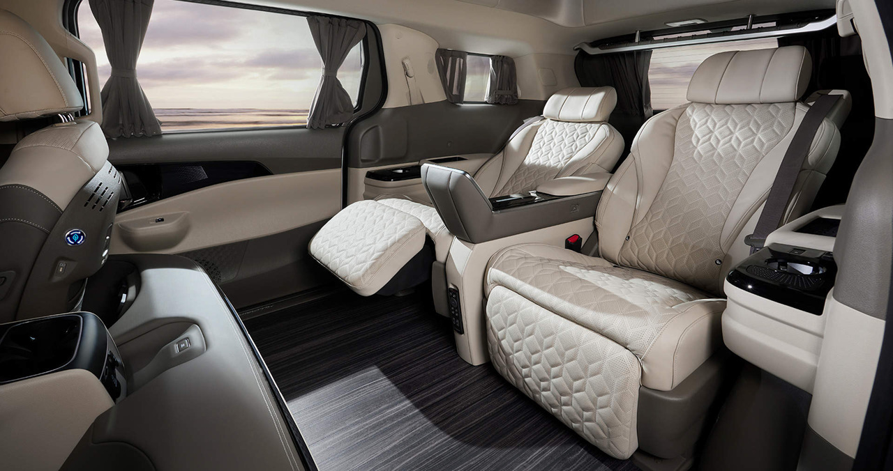 카니발 하이리무진 이미지