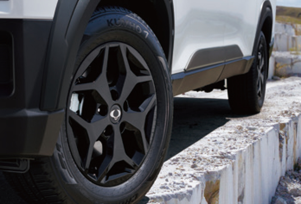 무쏘 스포츠 이미지