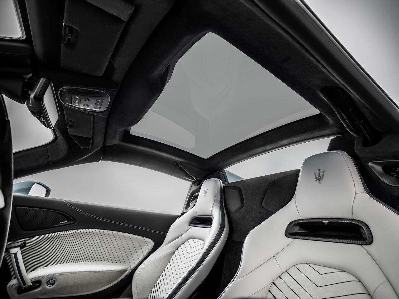 MC20 첼로 이미지