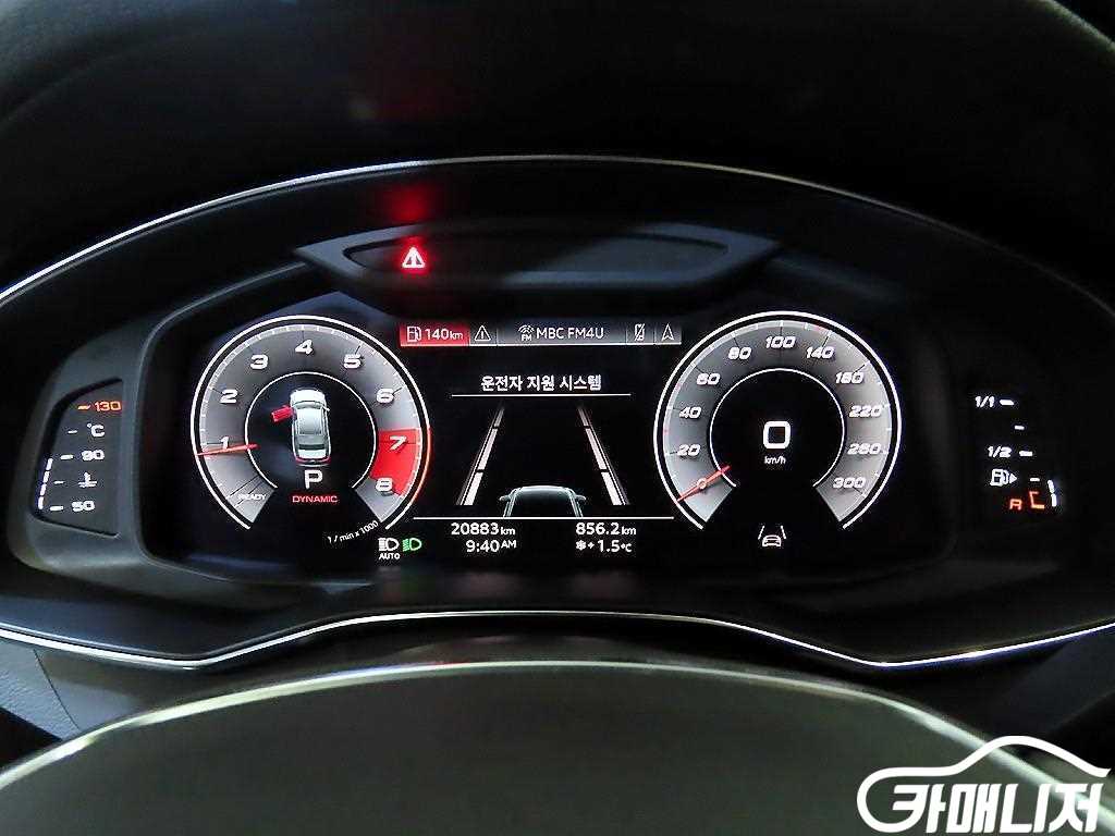 아우디 A6 (C8) 45 TFSI 프리미엄 썸네일 9