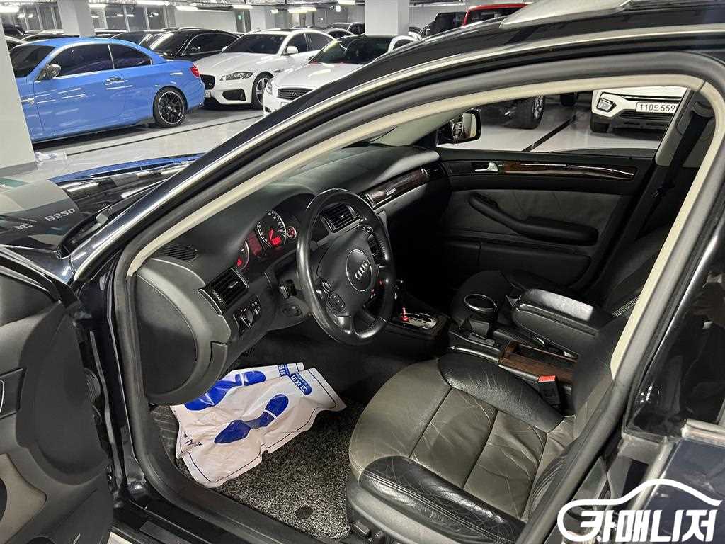 아우디 올로드콰트로 2.7 T 썸네일 11