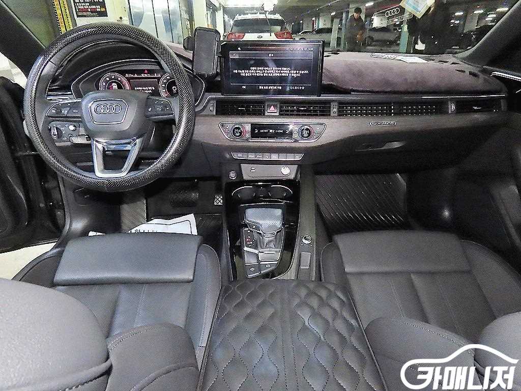 아우디 A5 (F5) 40 TFSI 콰트로 스포트백 썸네일 10