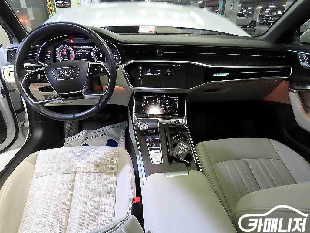 아우디 A6 (C8) 45 TFSI 콰트로 프리미엄 썸네일 10