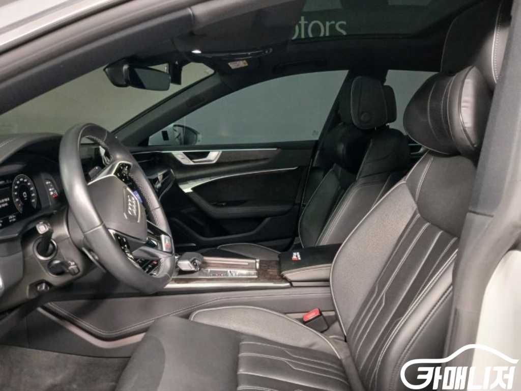 아우디 A7 (4K) 55 TFSI 콰트로 프리미엄 썸네일 7