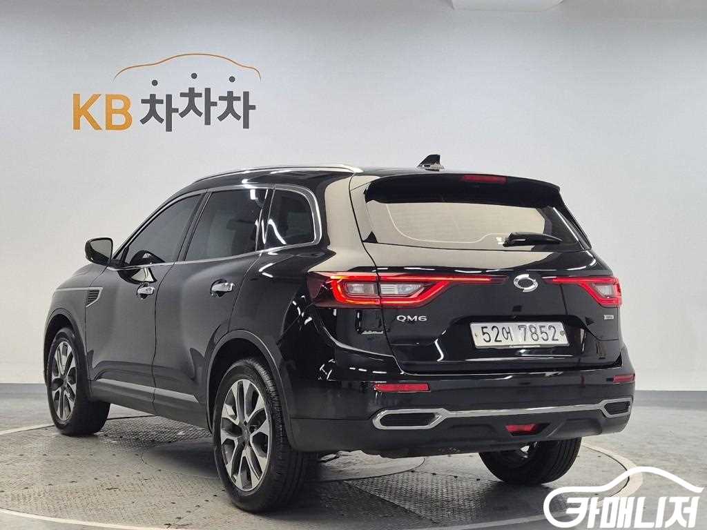 르노코리아(삼성) QM6 가솔린 2WD RE 시그니처 썸네일 2