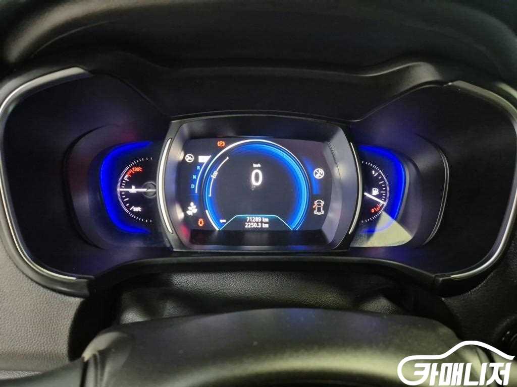 르노코리아(삼성) QM6 가솔린 2WD RE 시그니처 썸네일 6