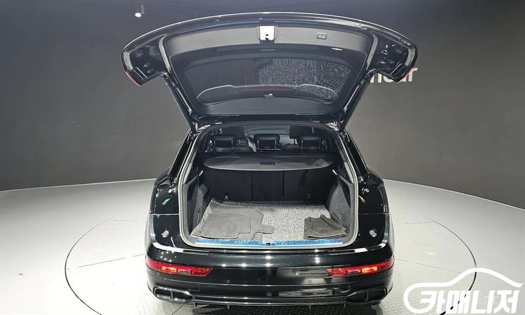 아우디 SQ5 (FY) 3.0 TDI 콰트로 썸네일 5